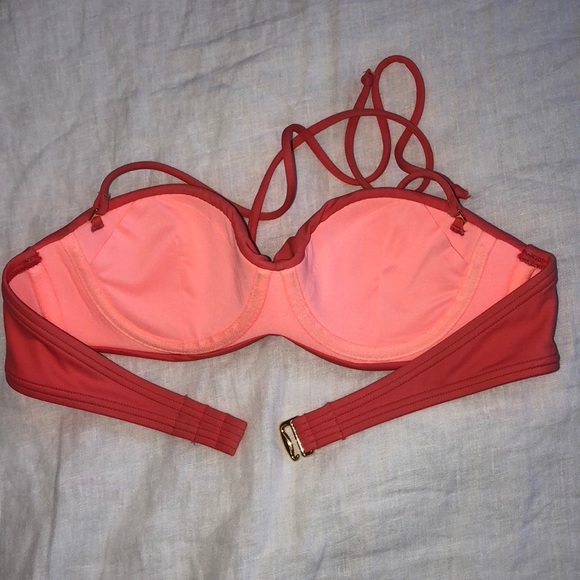 Victoria’s Secret Bandeau Bikini top - Picture 4 of 4